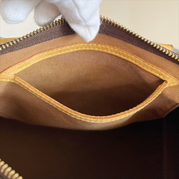 LOUIS VUITTON Vintage Monogram Canvas Speedy 30 Bag - Picture 9 of 15